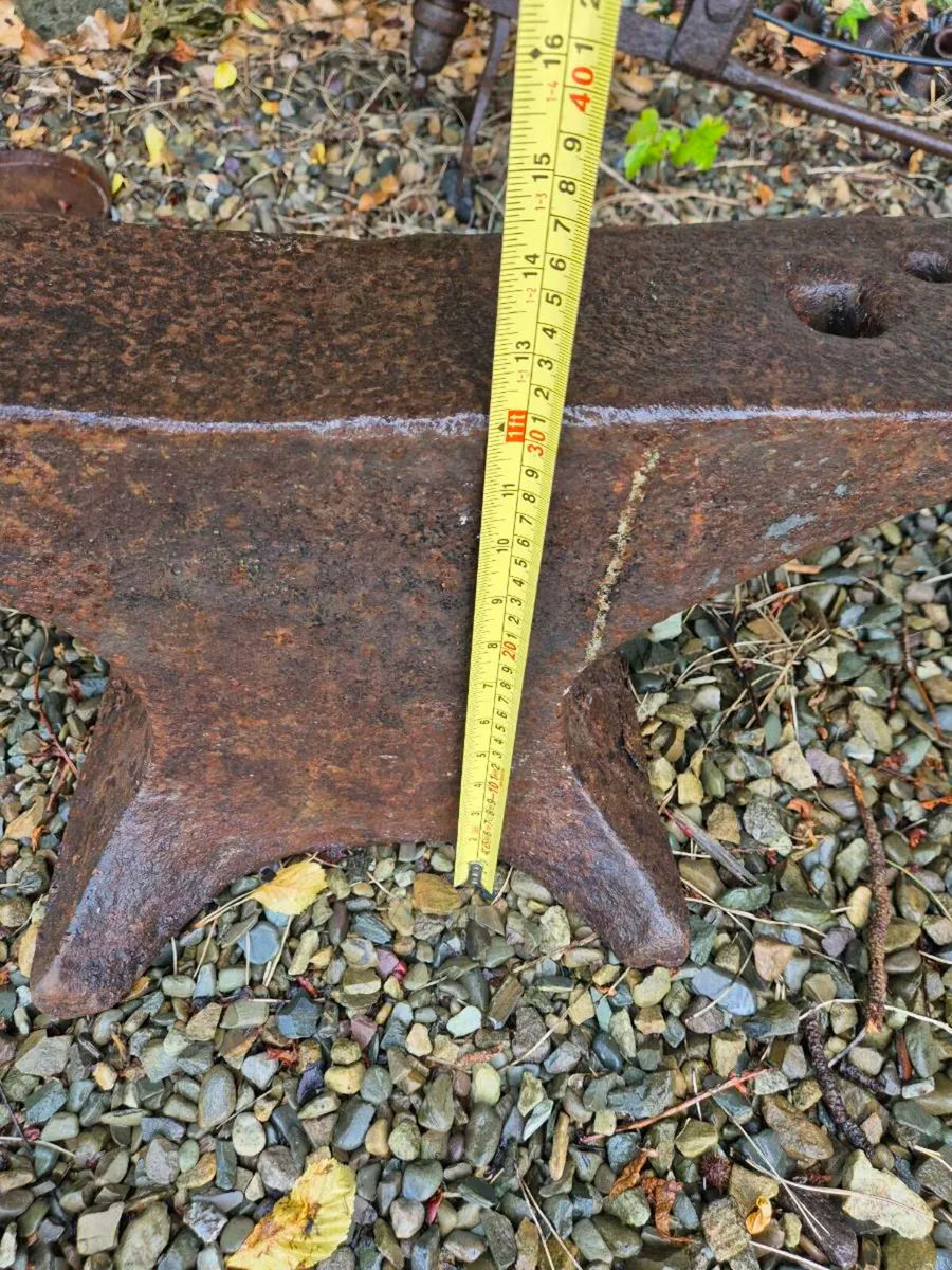 Blacksmiths Anvil - Image 3