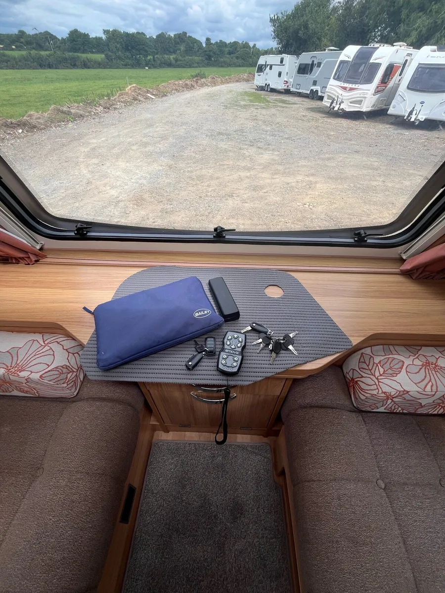 Bailey Pursuit 540 5/6 Berth - Image 4