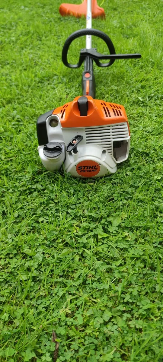 Stihl FS 70 RC strimmer - Image 4