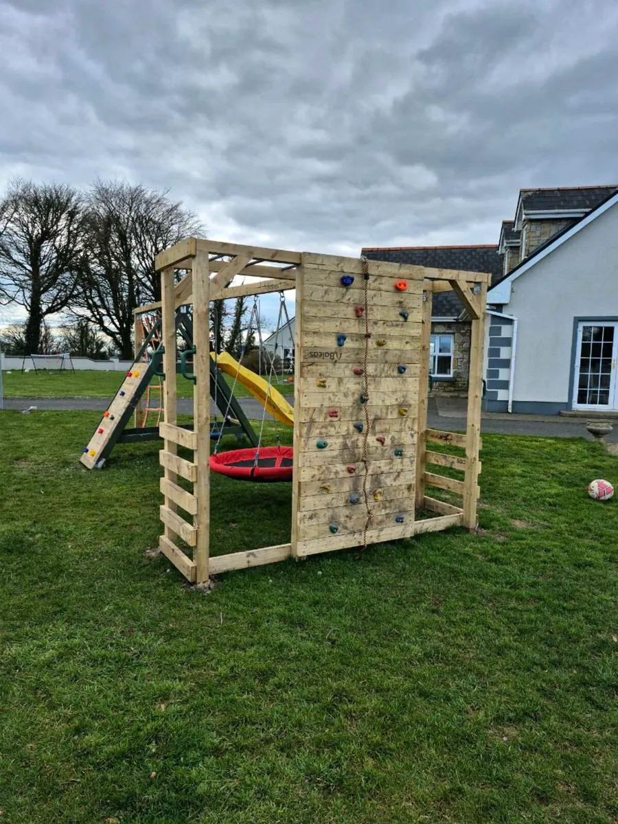 Kids garden play station - Image 2