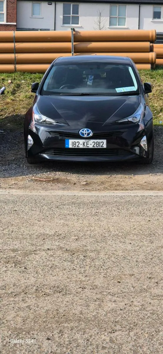 Toyota prius - Image 1