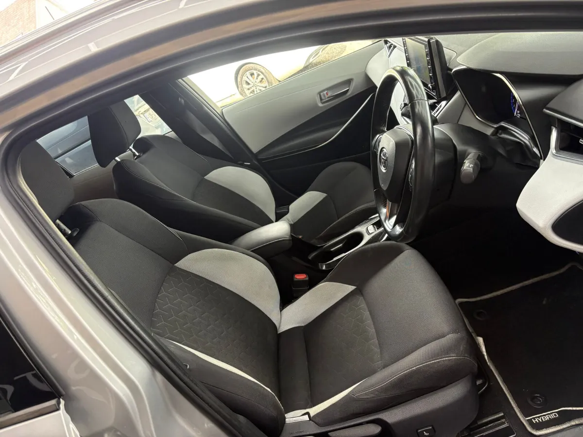 Toyota Corolla 2020 - Image 4