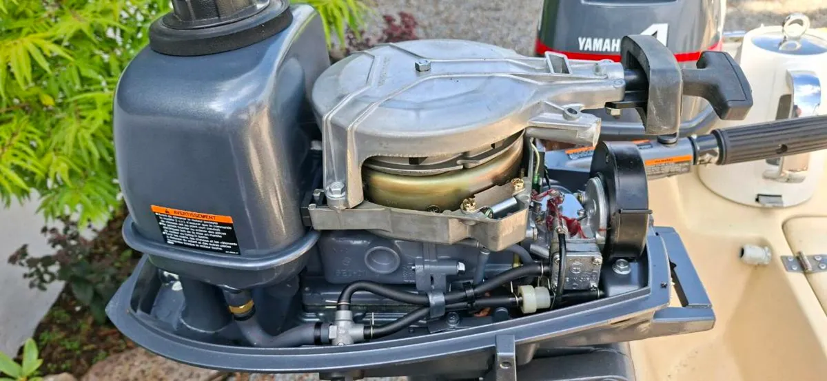 4hp Yamaha outboard - Image 2