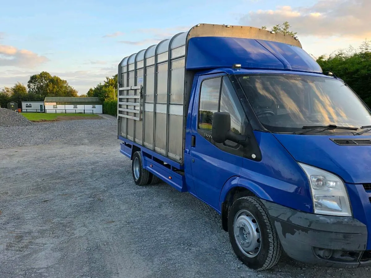 Ford Transit 3.5t cattle lorry - Image 1