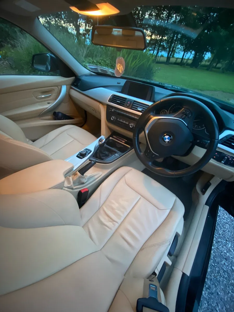 BMW 3-Series 2013 Excellent Condition New NCT - Image 3