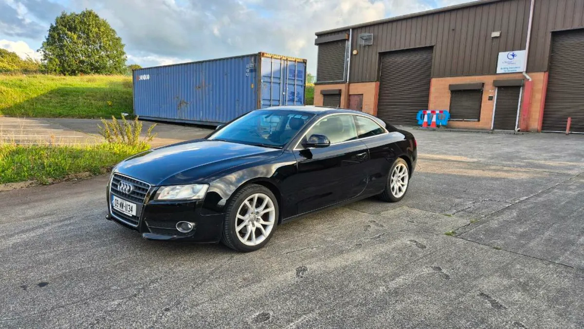 Audi  a5 2.0tdi 2009year - Image 2