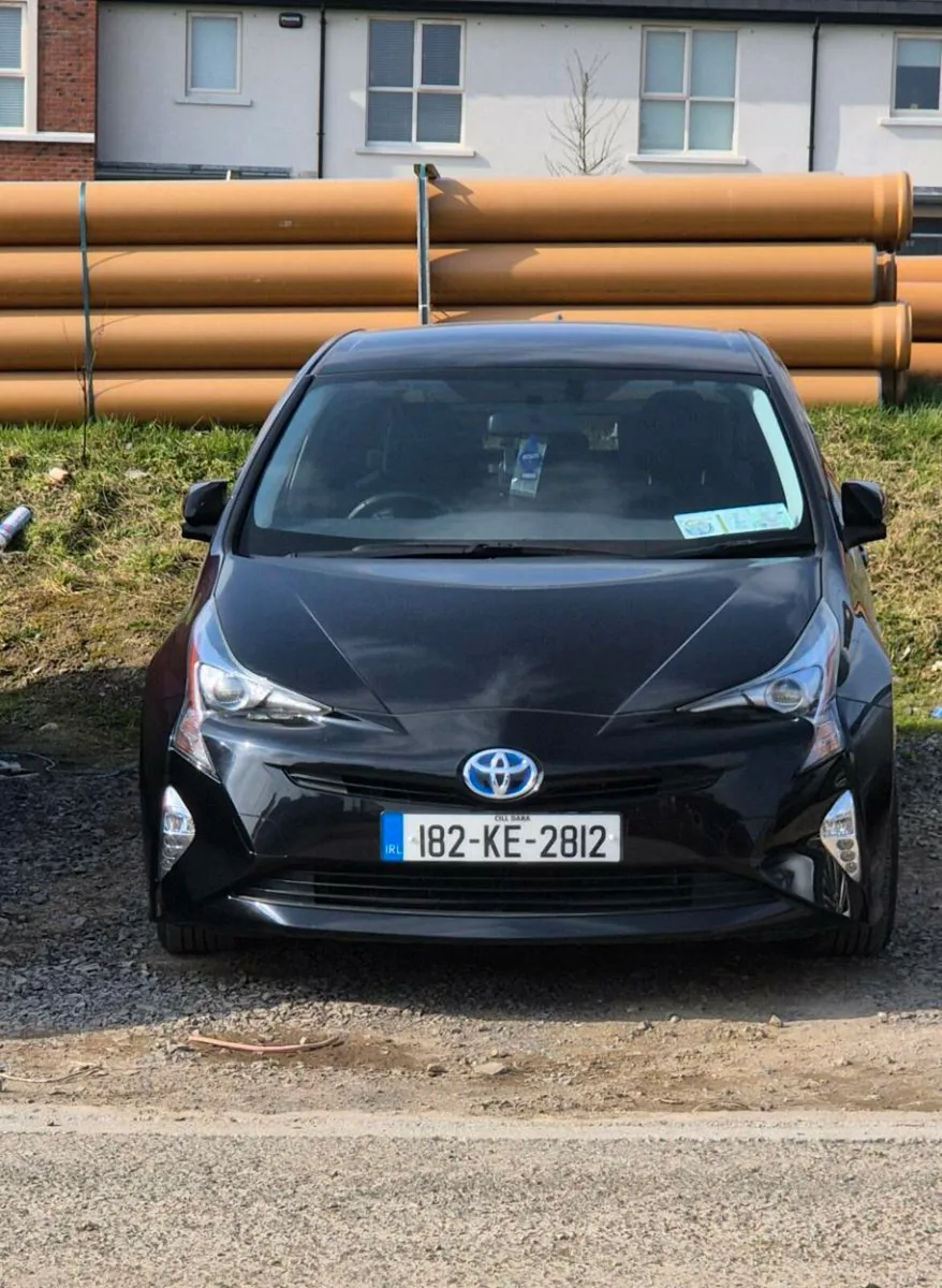 Toyota prius - Image 1