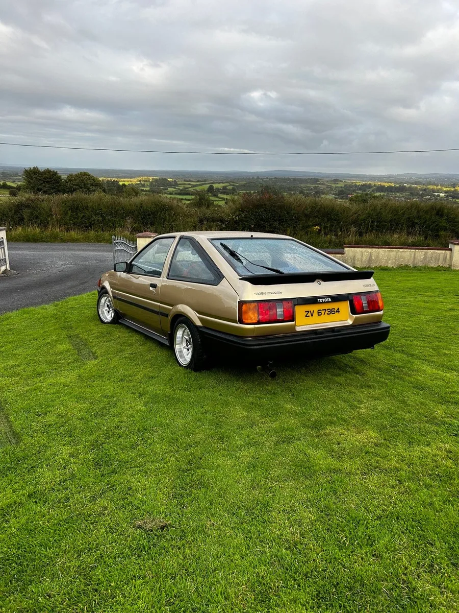 Toyota Corolla ae86 twincam - Image 3