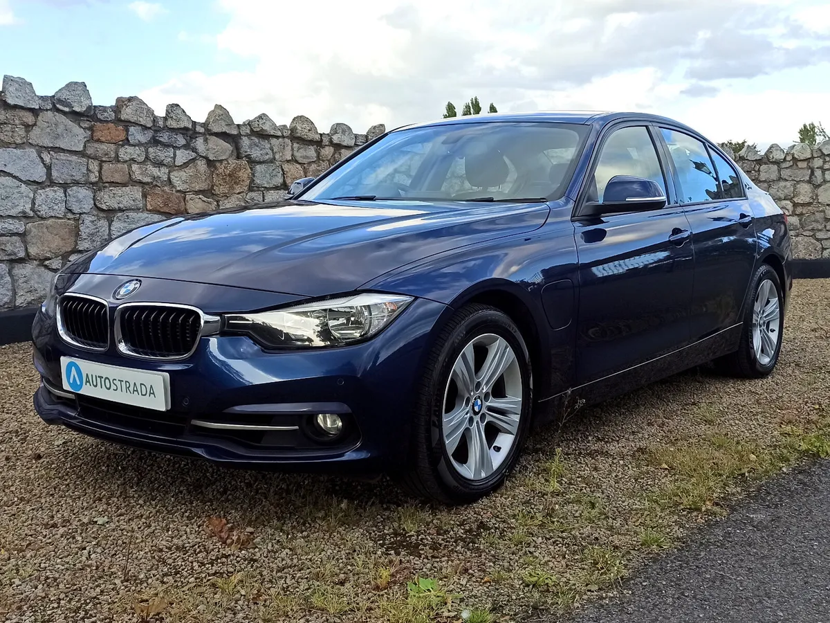 161 BMW 330e SPORT Mediterranean Blue • 75mls - Image 3