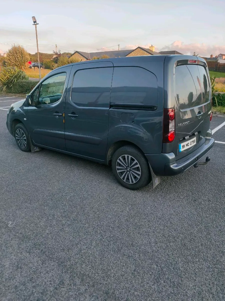 Peugeot partner ** no vat*** - Image 2