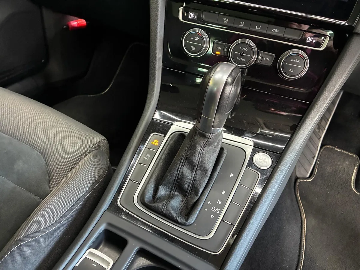 VW Golf - Image 4