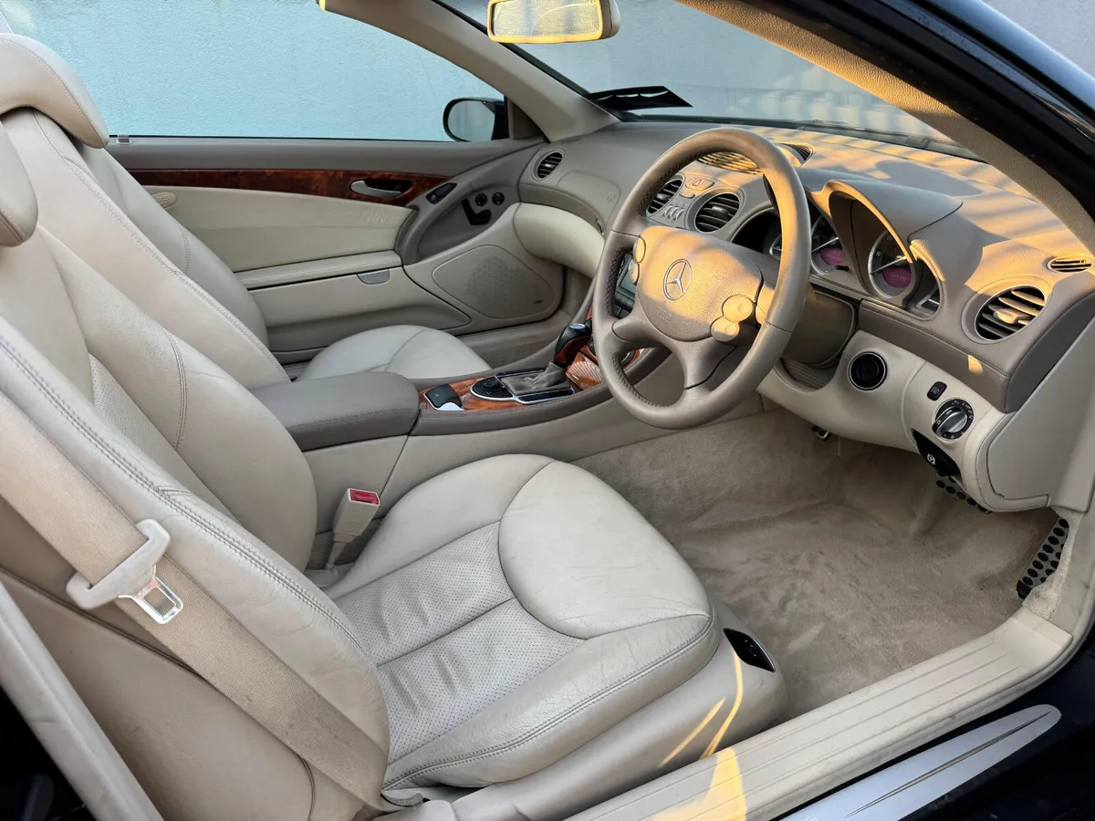 Mercedes-Benz SL350 CONVERTIBLE 34,964 MILES - Image 2
