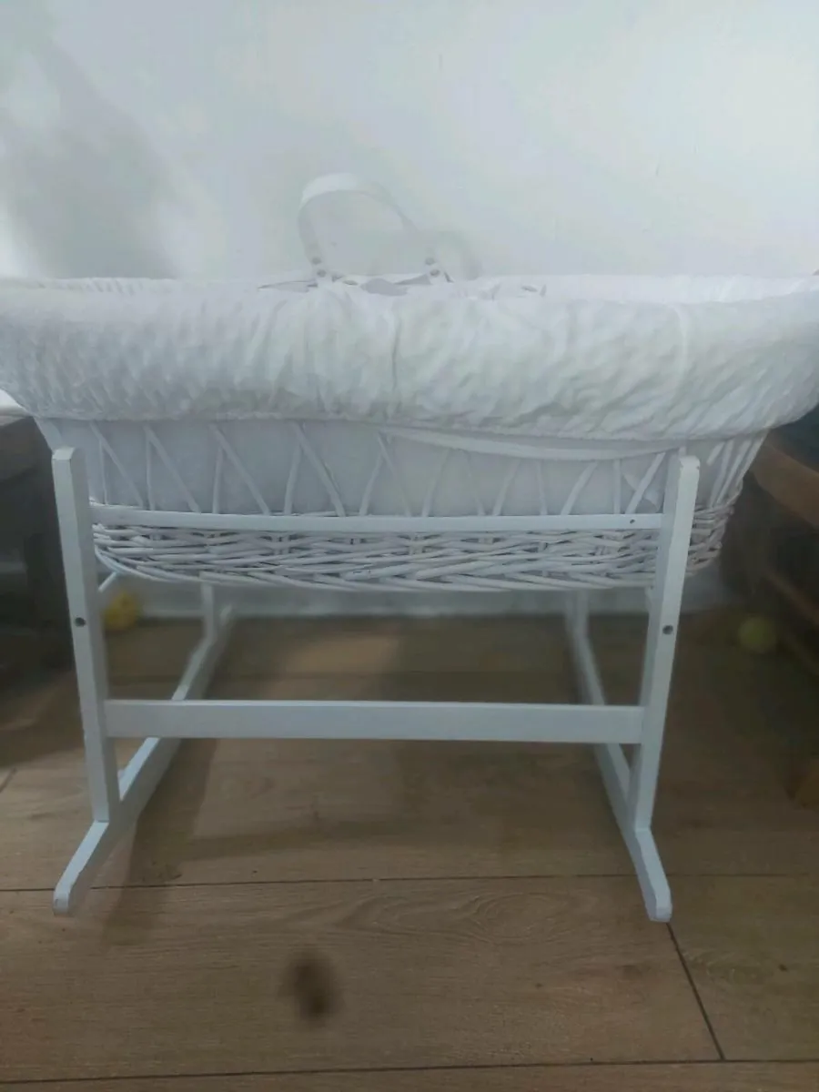 Moses basket - Image 2