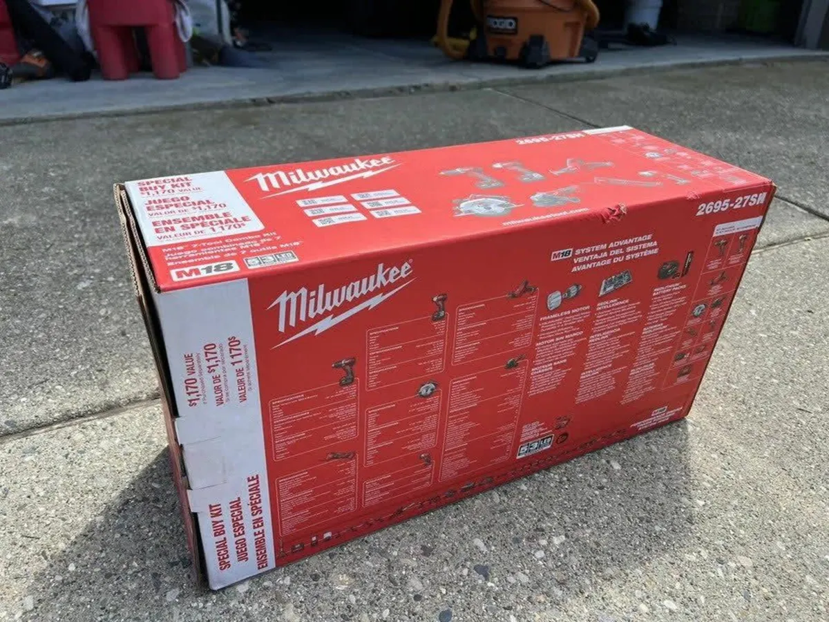 Milwaukee 2695-27SH M18 7-Tool Combo Kit - Image 3