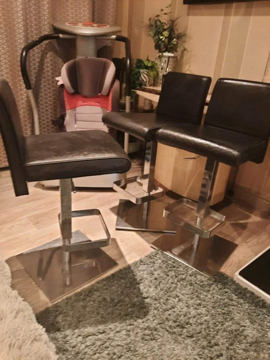 Bar stools - Image 3