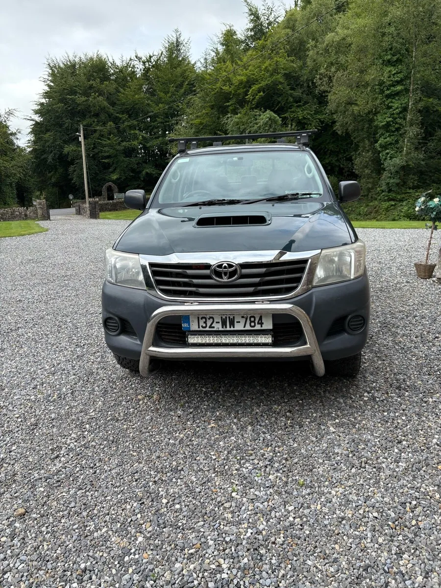 Toyota Hi-Lux - Image 1