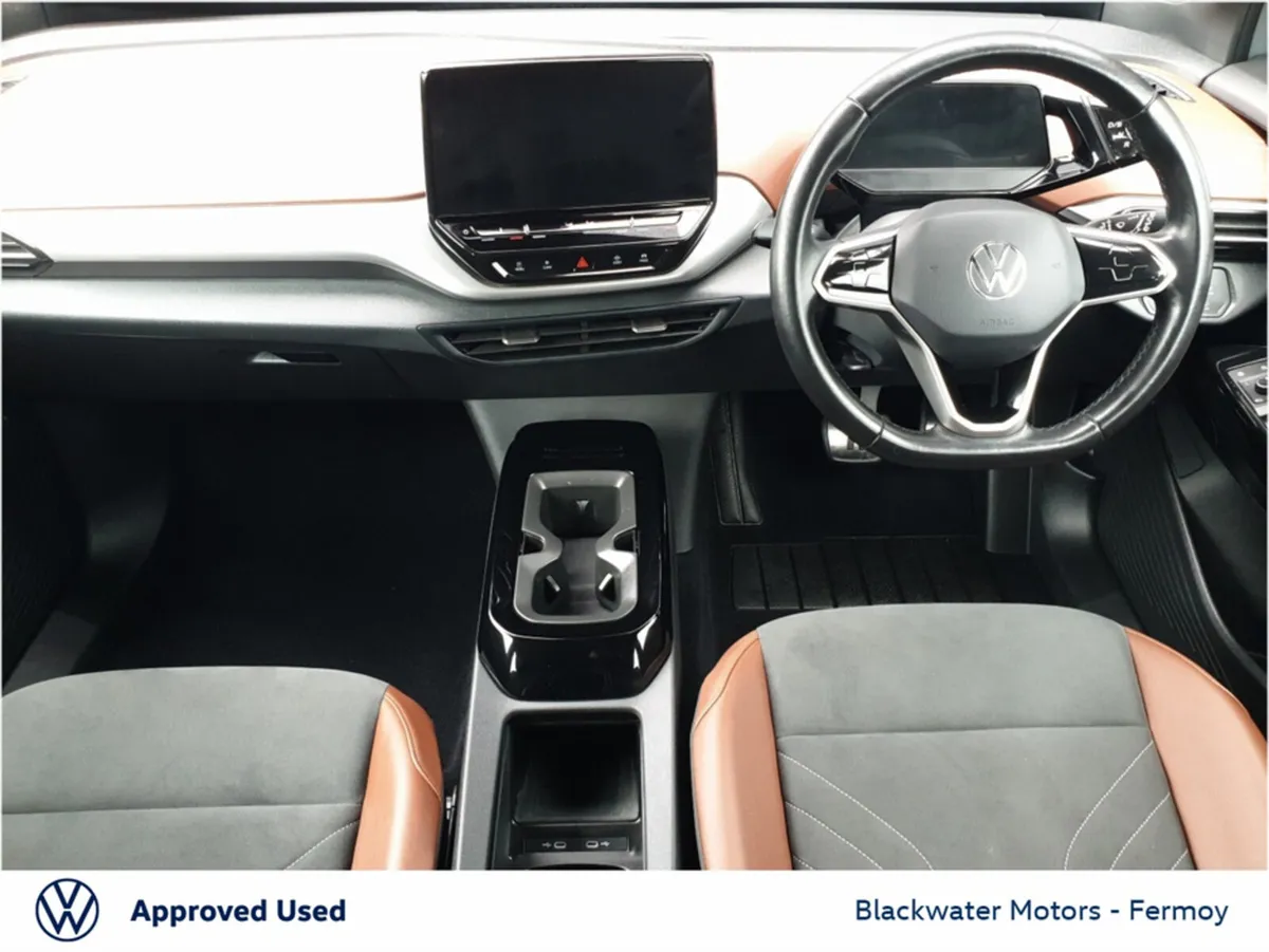 Volkswagen ID.4 ID.4 LIFE 77KWH 204HP WITH ALLOYS - Image 3