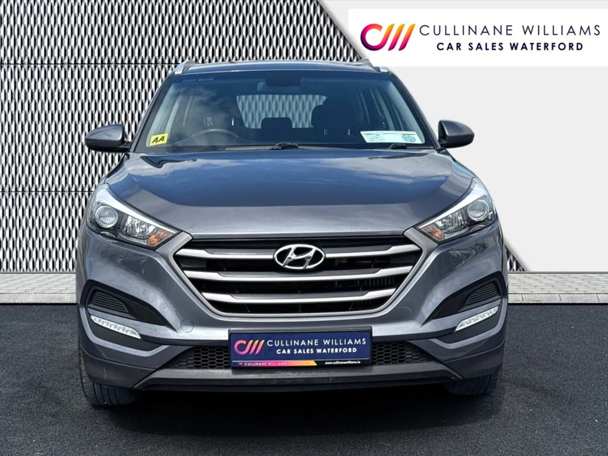 Hyundai Tucson 2016 COMFORT 1.7CRDI €68 P/W WITH N - Image 3