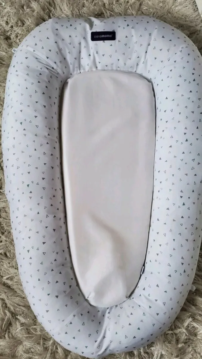 Baby pod and pillow - Image 2