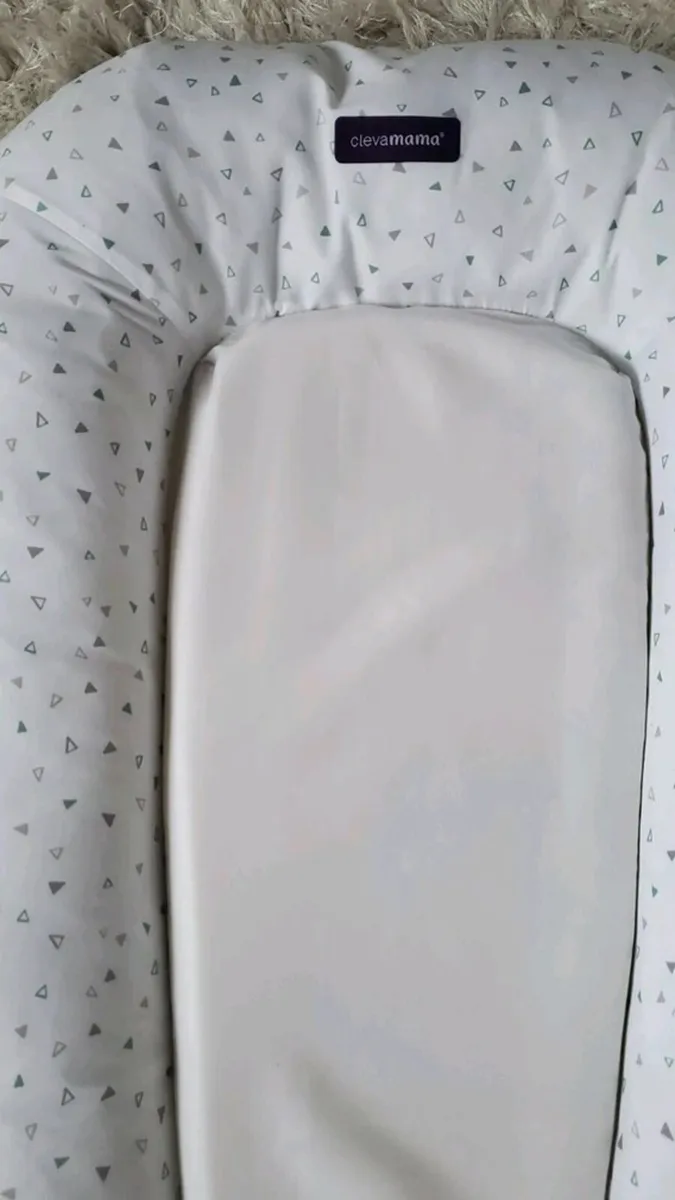 Baby pod and pillow - Image 3