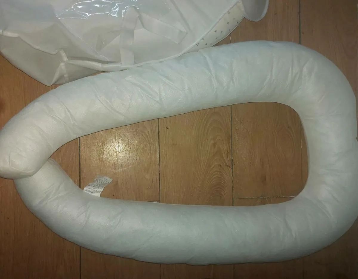 Baby pod and pillow - Image 4