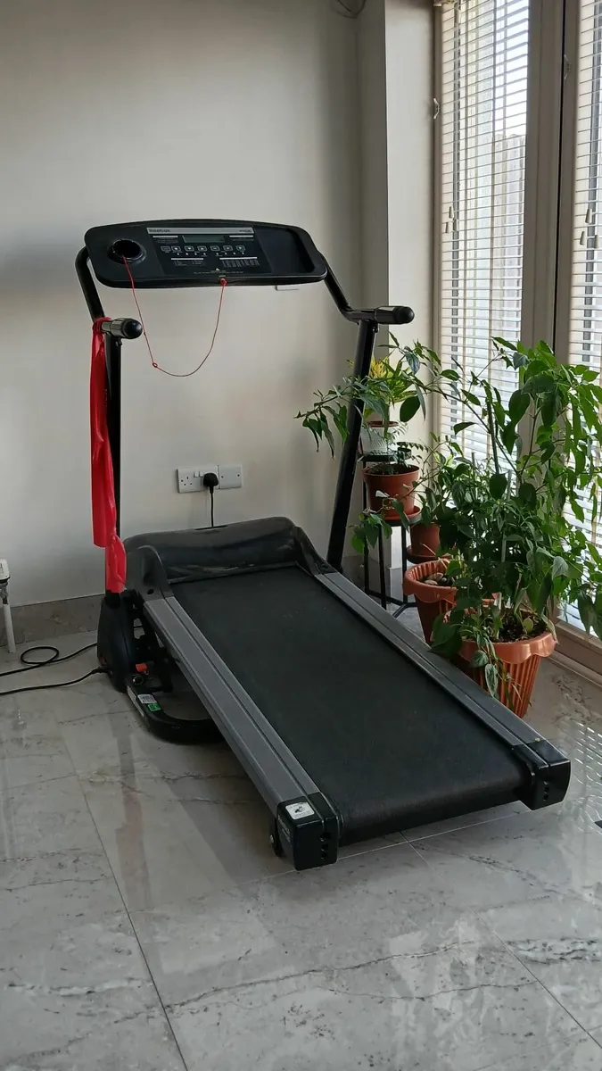 Treadmill - Image 2