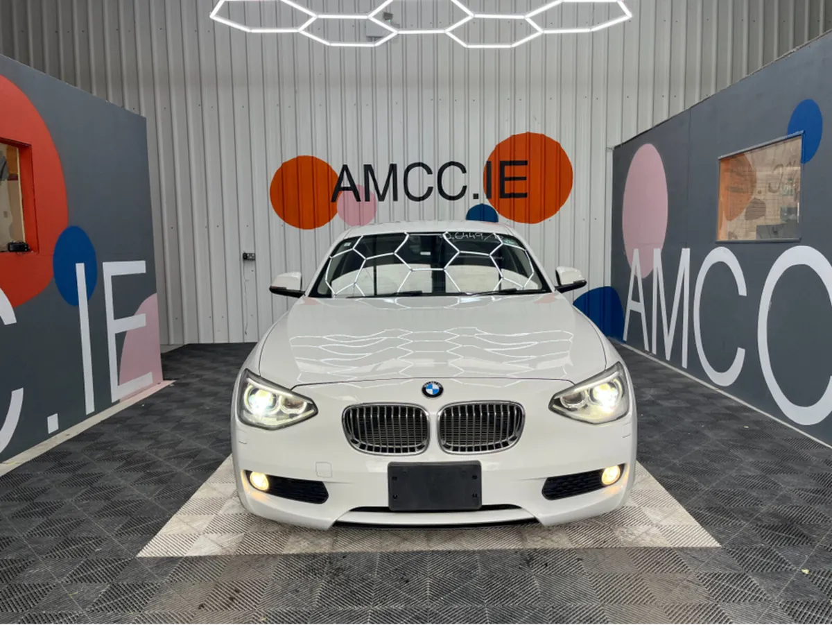 BMW 1-Series 116I / 95k KMs / REVERSE CAMERA , SPE - Image 2