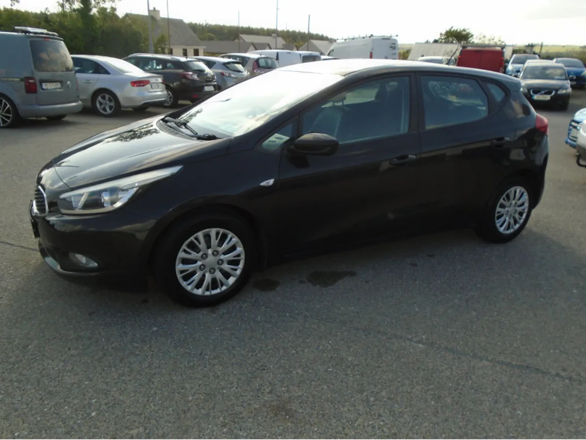 Kia Ceed CEE'D 3 ECODYNAMICS 5DR 1.6 CRDI 126BHP - Image 3
