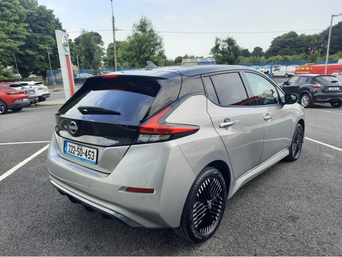 Nissan Leaf 62K EV SV PREMIUM 62KW MY22 4 4DR AUTO - Image 2