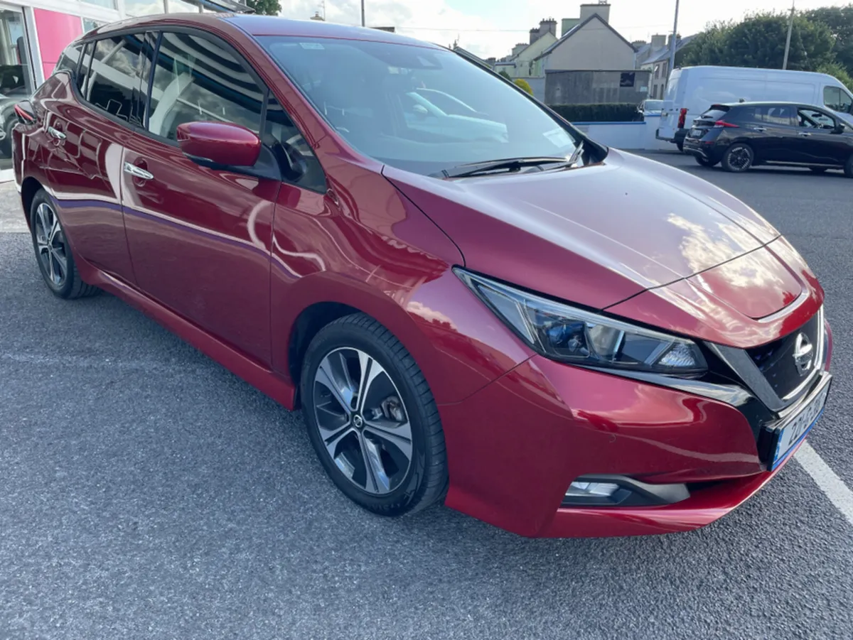 Nissan Leaf 40K EV SV PREMIUM 40KW - Image 4