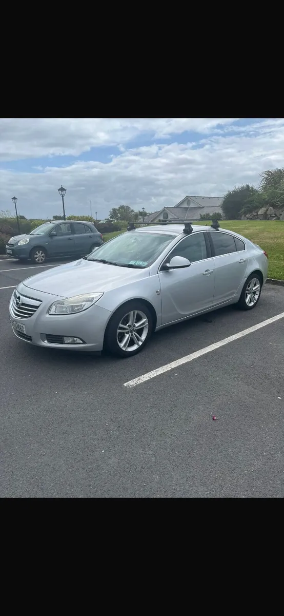 Vauxhall Insignia 2009 - Image 2