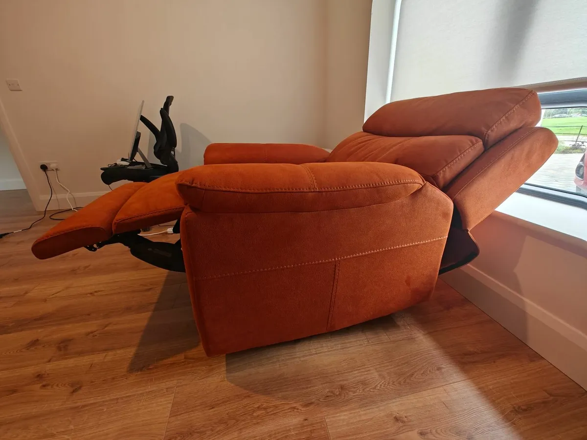 Furniture - chair - Image 2
