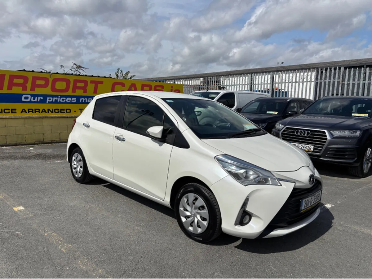 Toyota Yaris Vitz Push Start  5DR AUTO - Image 1