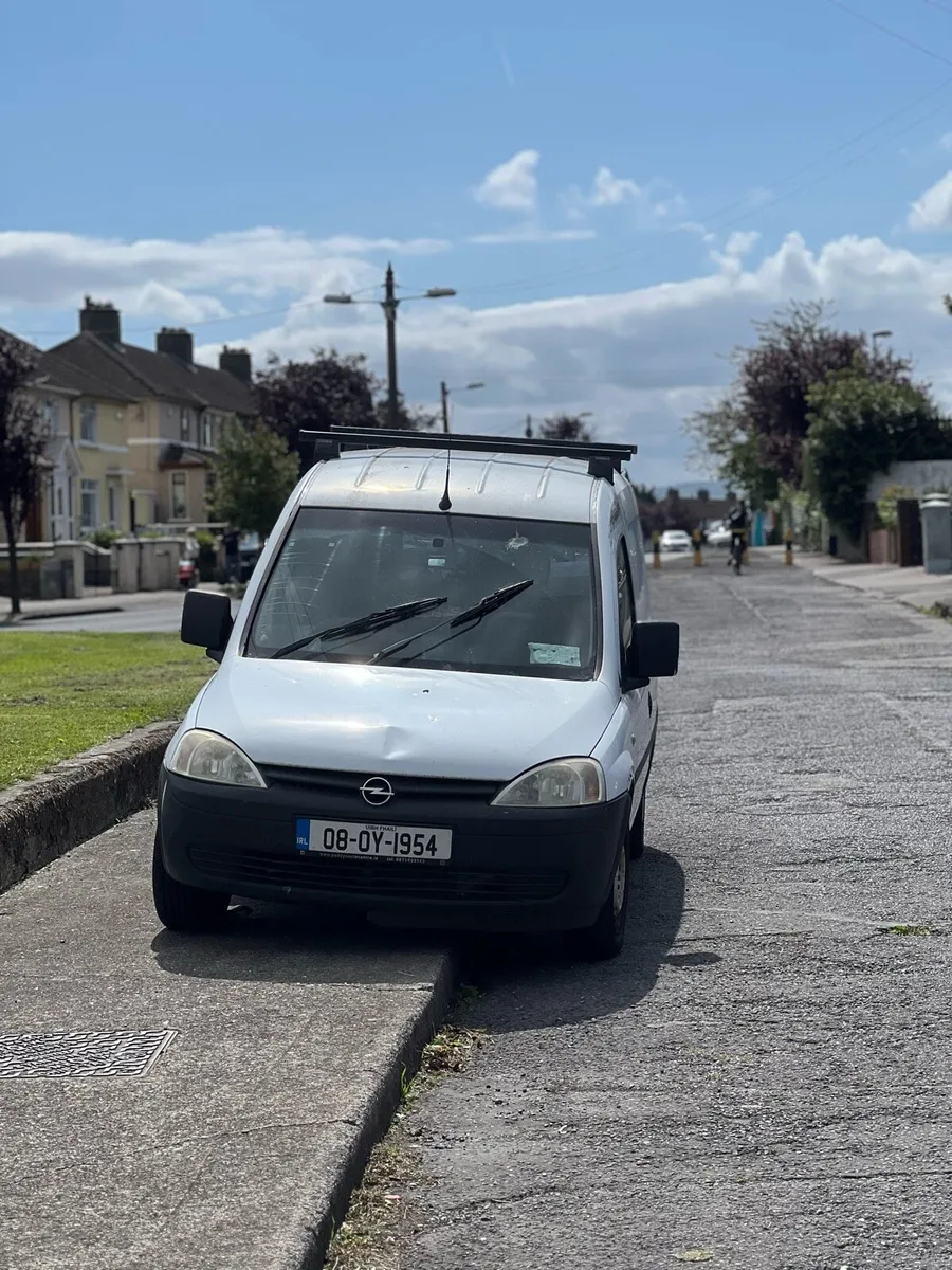 Camper Van - Image 1