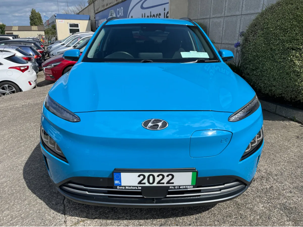 Hyundai KONA PRIMIUM EV 64KWH ELECTRIC //HIGH SPEC - Image 2