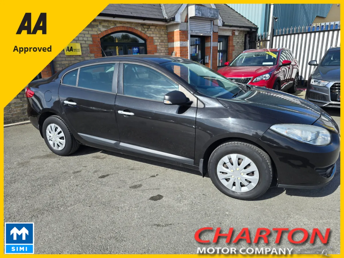 Renault Fluence EXPRESSION 1.5 DCI 90 4DR - Image 1