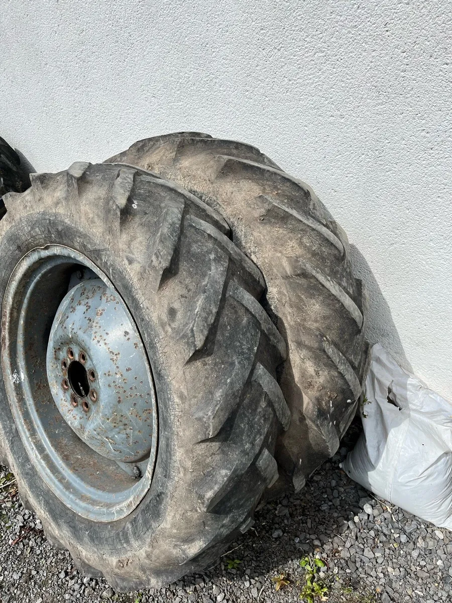 11.28 tyres & rims - Image 3