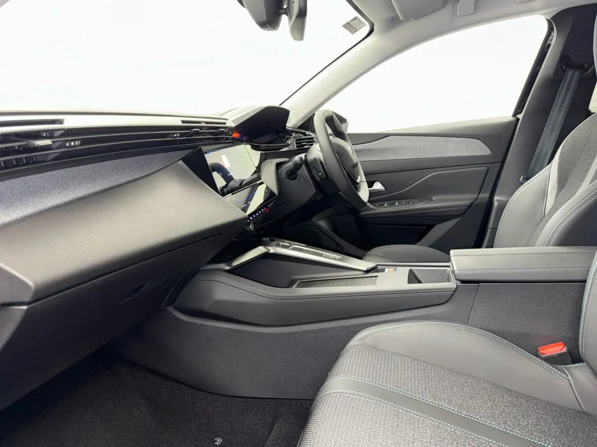 Peugeot 408 E Allure  full Electric   115 P/W 3yrs - Image 4