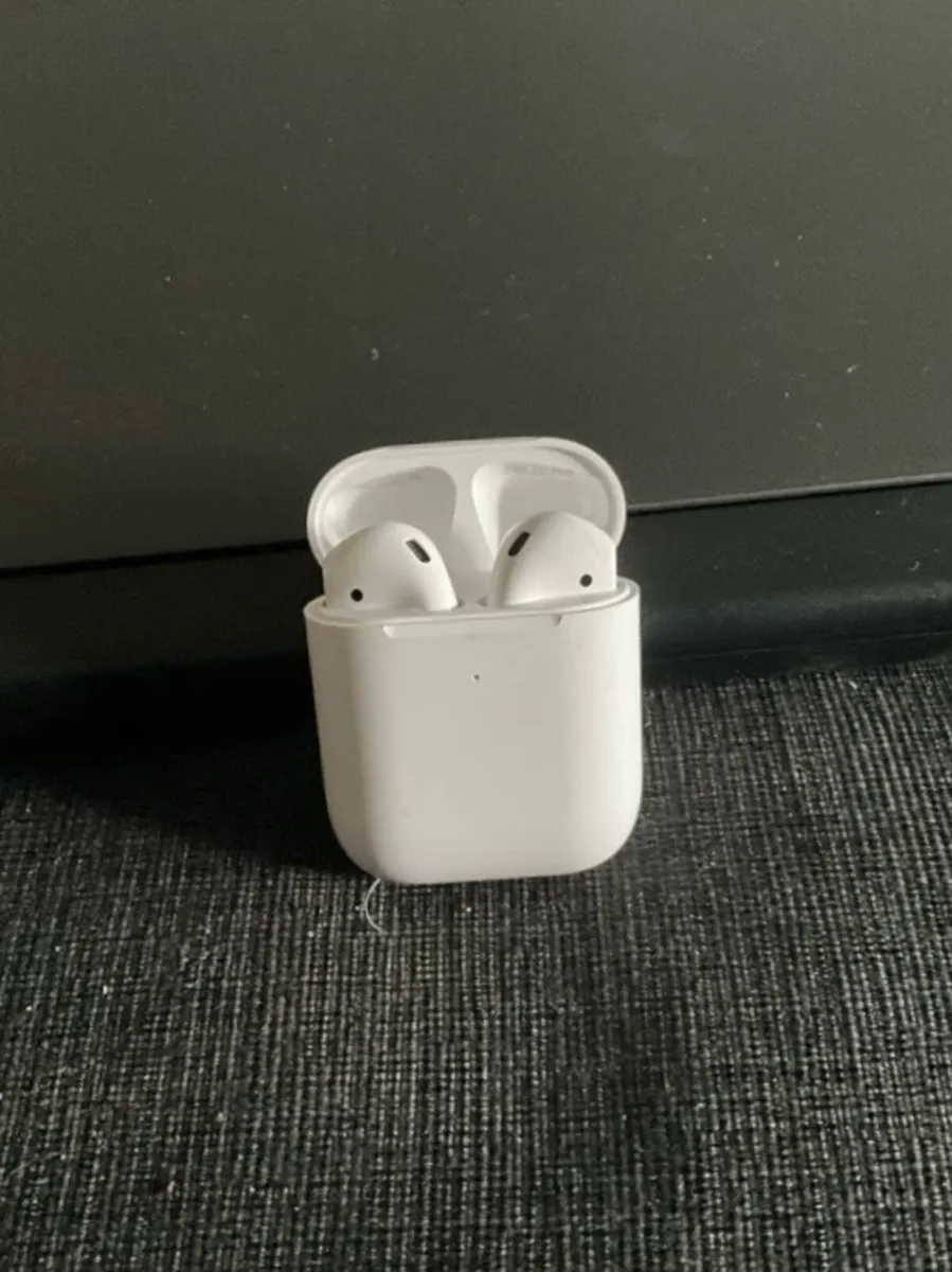 Airpods second generation - Image 1