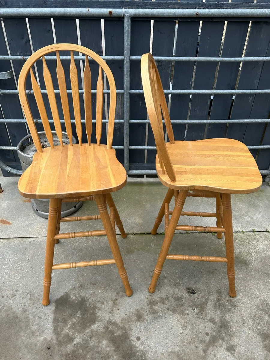 High stools - Image 2