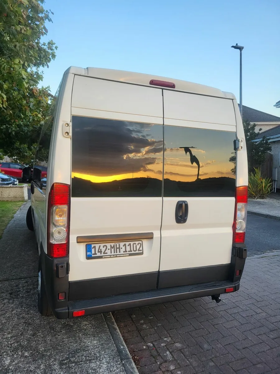 142 campervan - Image 4