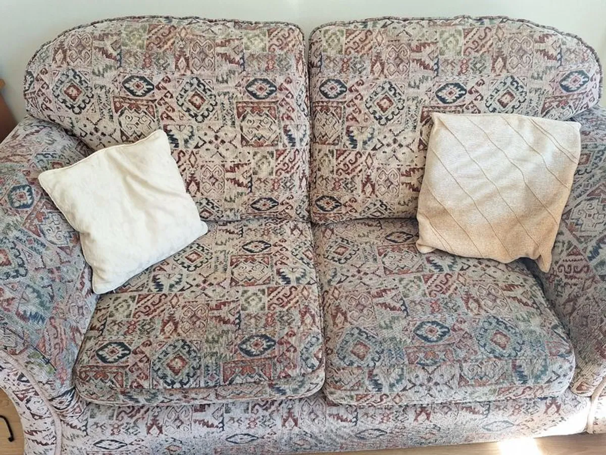 2 seater sofa - Image 2