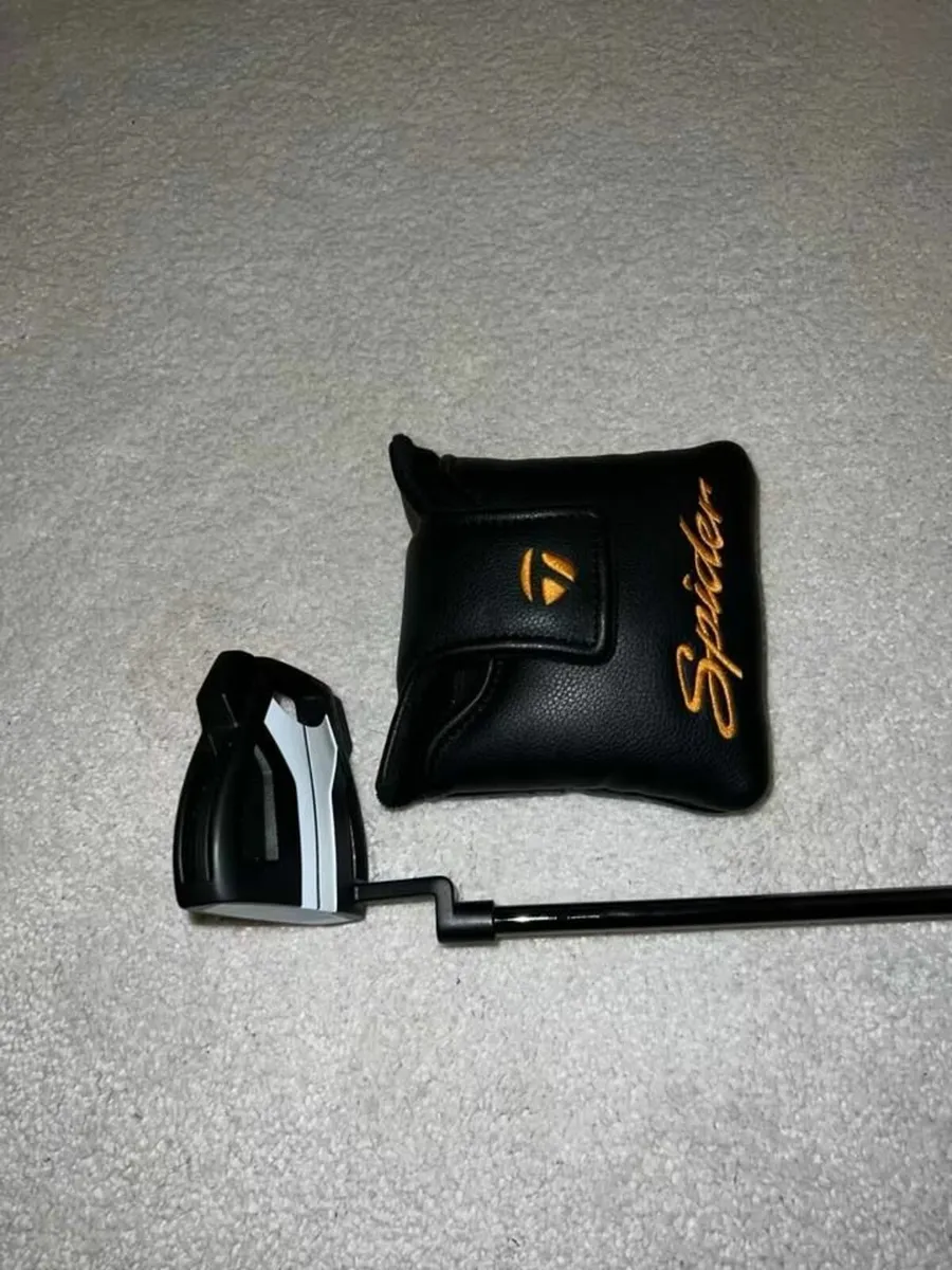TaylorMade Spider Tour X Putter Black with cover - Image 1