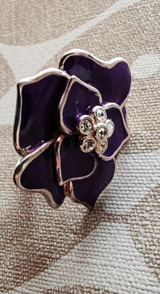 Costume ring - Image 4