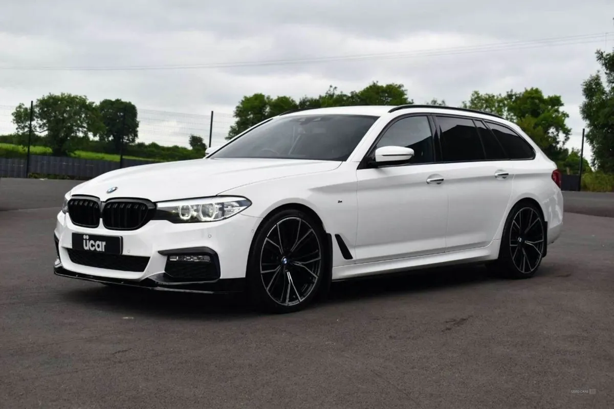 BMW 5 Series 2.0 520d M Sport Touring - Image 3