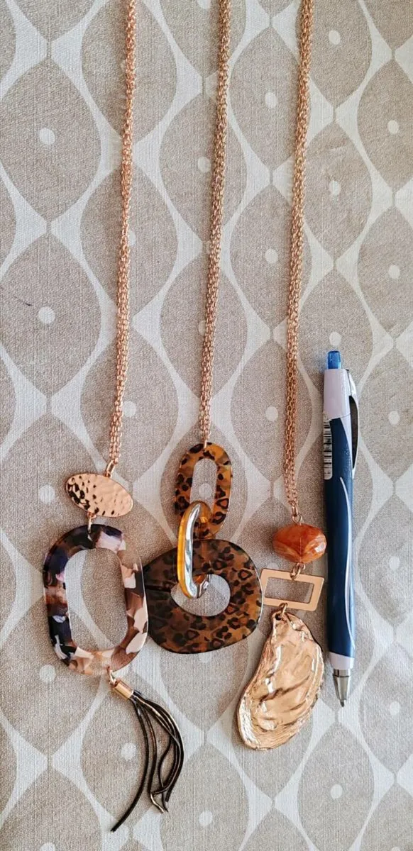 3 new pendants - Image 1