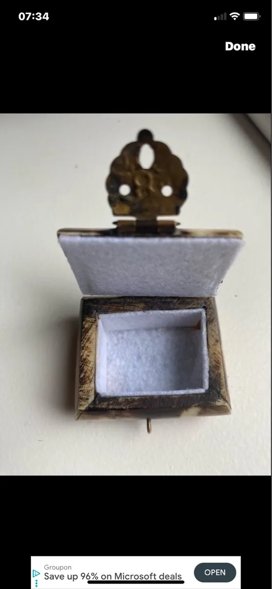 Vintage Bone& Brass Ring/ Jewellery Box - Image 3