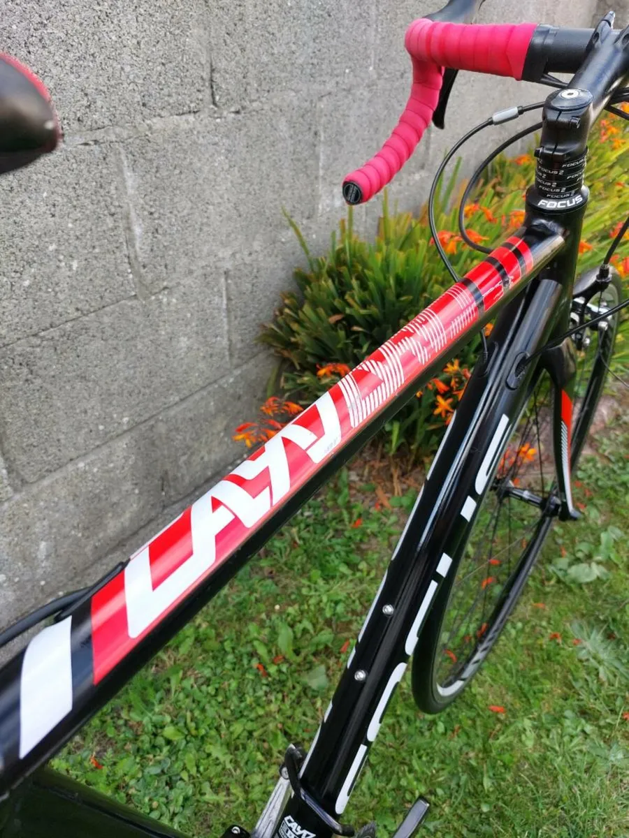 Focus Cayo AL Shimano 105 Road Bike - Size Medium - Image 2