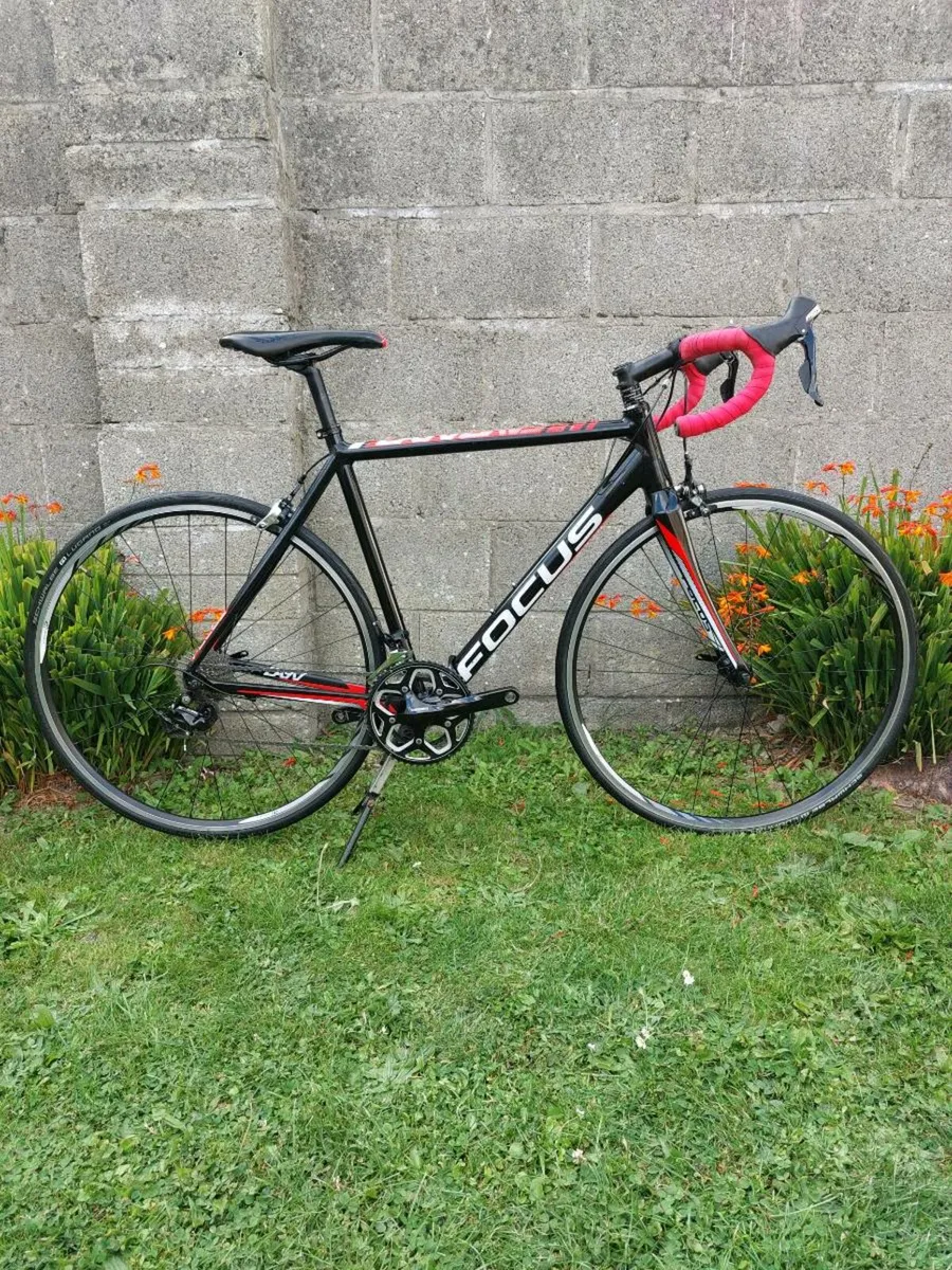 Focus Cayo AL Shimano 105 Road Bike - Size Medium - Image 3