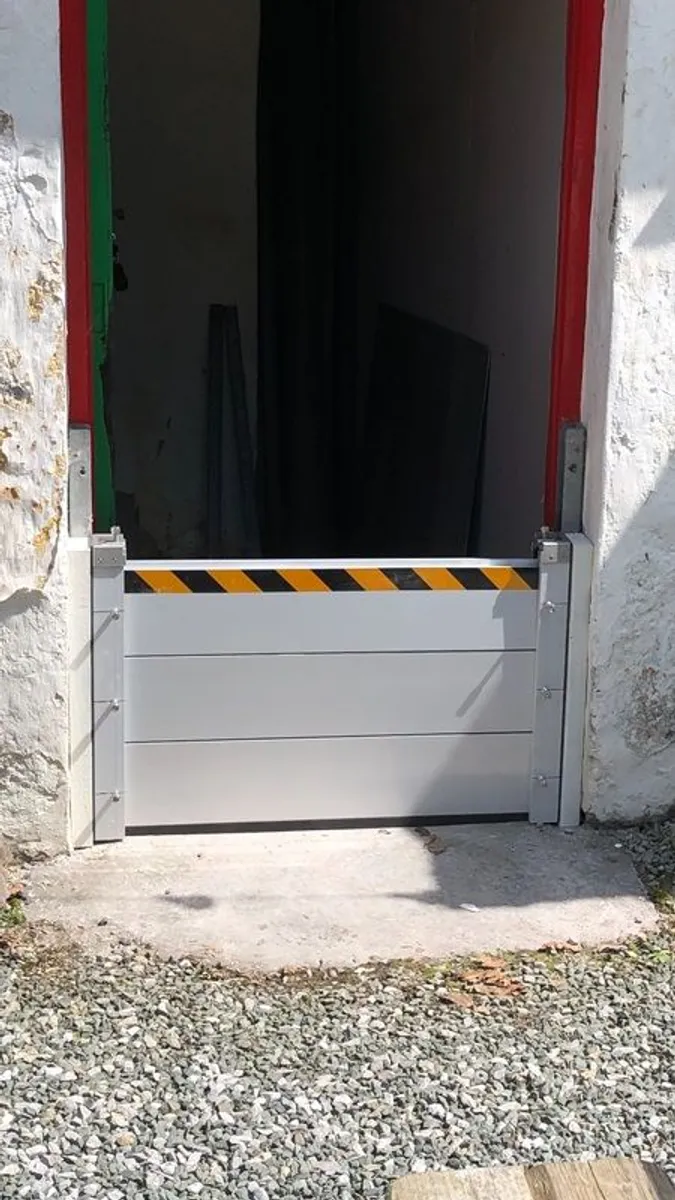 Flood Protection Barrier - Image 1